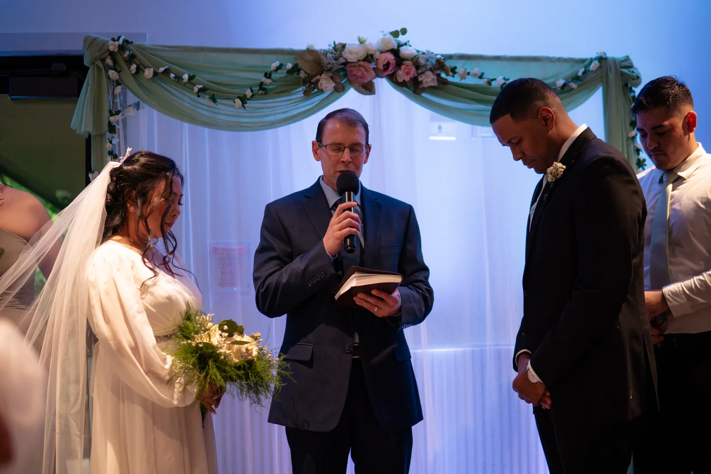 The ceremony at The Lakeview Center, Wilmette